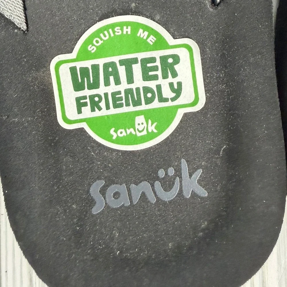 Sanuk mens Burm Black Water Friendly Yoga Mat Flip Flop Sandals Mens Size 9 NEW